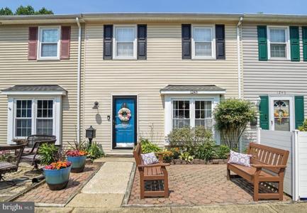 1243 STONEWOOD COURT