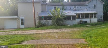 2100 SINGERLY ROAD