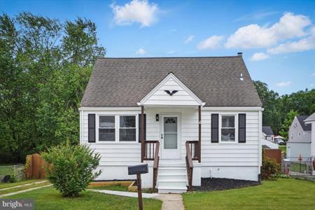 12 HAWTHORNE ROAD