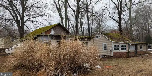 455 & 457 CHESAPEAKE ROAD