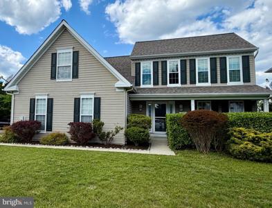 303 CREEKS END LANE