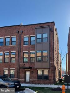 1511 LOWMAN STREET