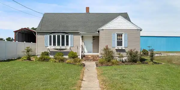 1123 BALL PARK ROAD