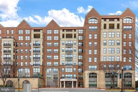 485 HARBOR SIDE STREET