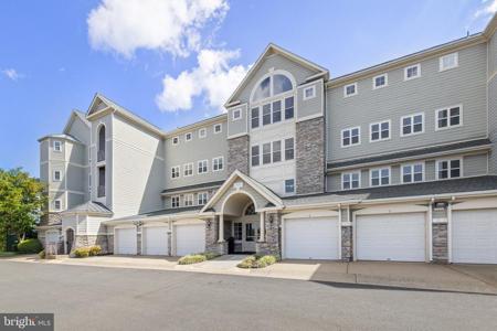 1641 LADUE COURT