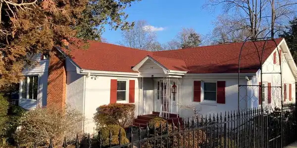 510 HILLTOP LANE