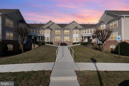 106 BAYLAND DRIVE