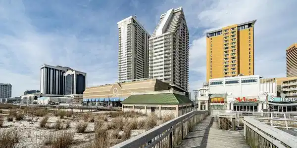 3101 BOARDWALK