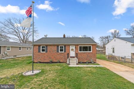 702 SEAGROVE ROAD