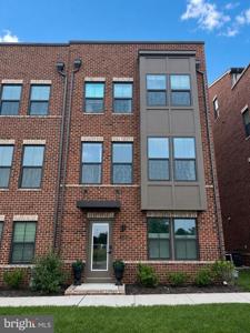 1558 DECATUR STREET