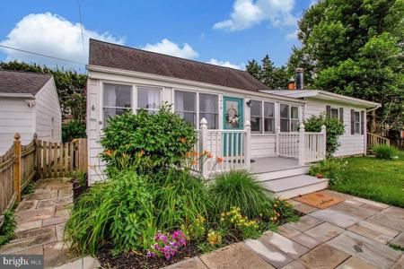 1419 BAYSIDE DRIVE