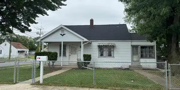 835 MARTIN ROAD