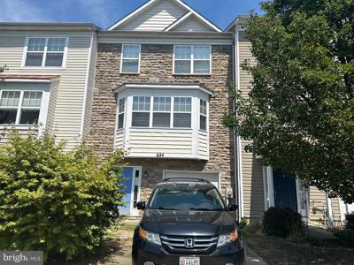 624 BURR OAK COURT