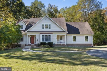 2250 HUNTINGFIELDS DRIVE