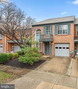 1022 BOOM COURT