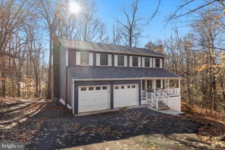 5863 MAGNOLIA CIRCLE