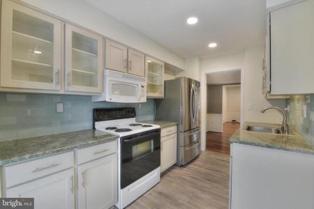 486 COLONIAL RIDGE LANE