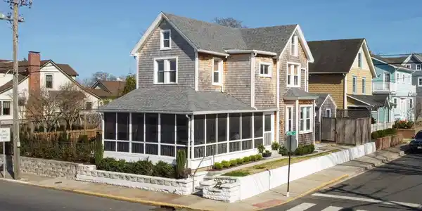 713 SAVANNAH ROAD