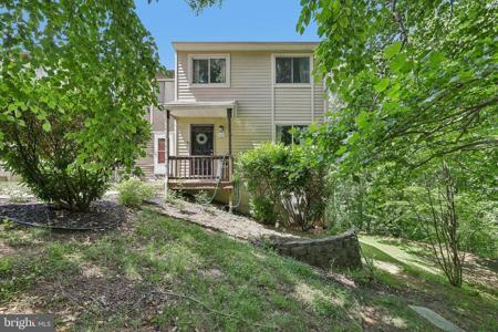 1174 GATOR COURT
