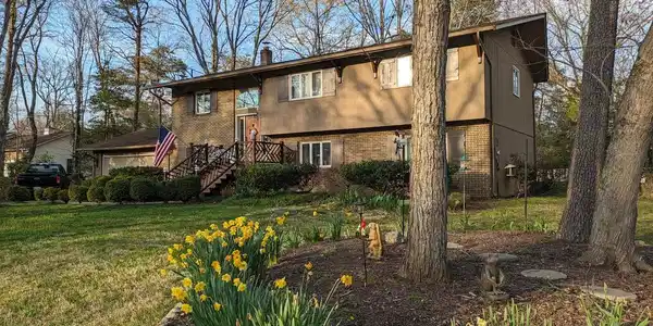22394 WHITE OAK ROAD