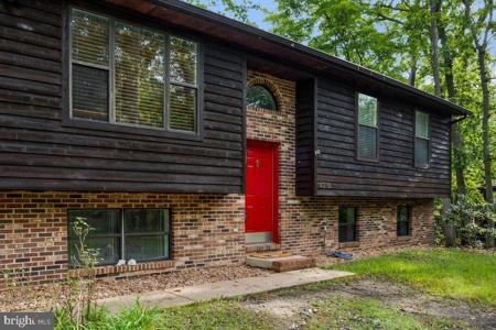 426 LONGHORN COURT