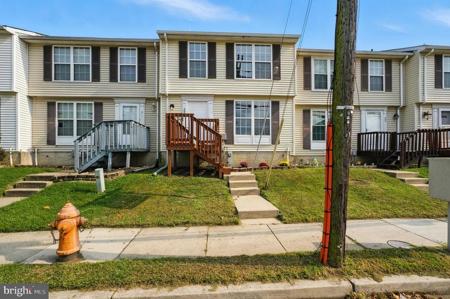 209 MAGNOLIA TERRACE