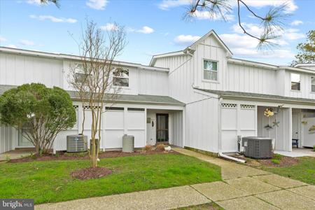 38256 HUMMINGBIRD LANE
