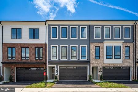 647 ANGELFISH WAY