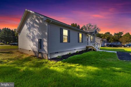 724 BAYLY ROAD