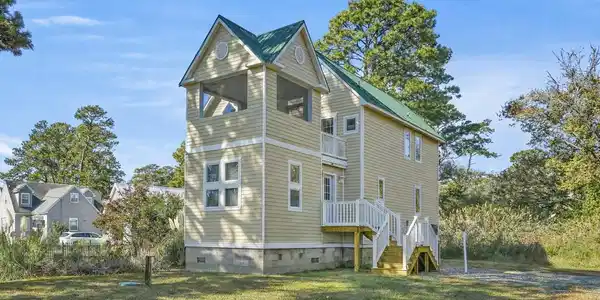 4475 DEEP HOLE ROAD