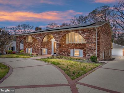 212 OAK DRIVE