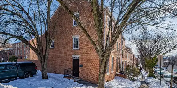 33 ANN STREET