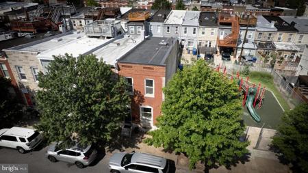208 BOULDIN STREET