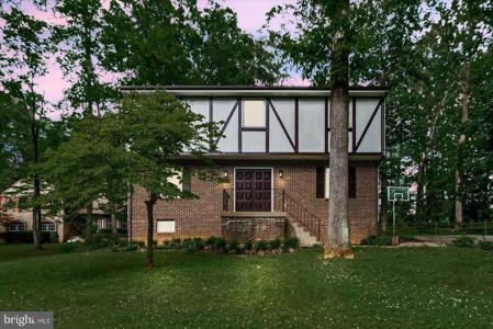225 BOSUN COVE