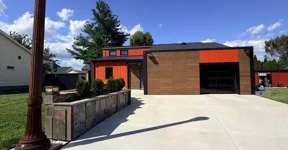 13 FERRIS COURT