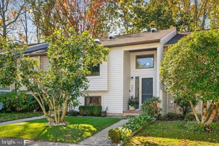 507 GREENBLADES COURT