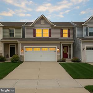 3622 SKYLARK COURT