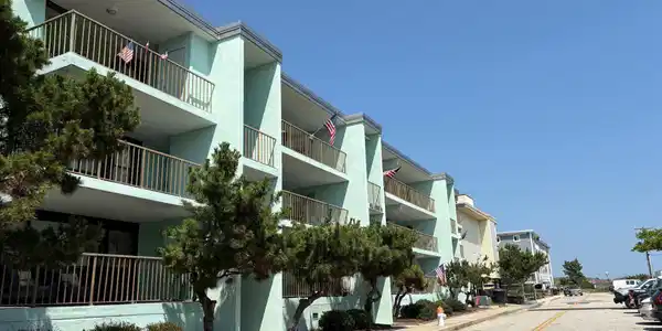 14 68TH STREET