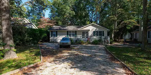 165 SEAFARER LANE