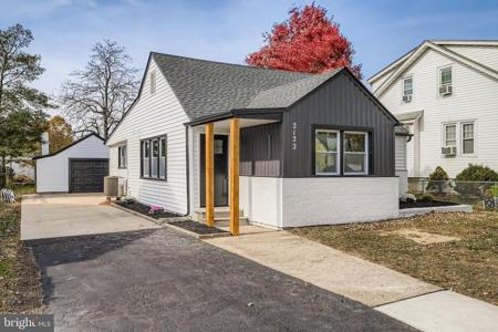 2122 LODGE FOREST DRIVE