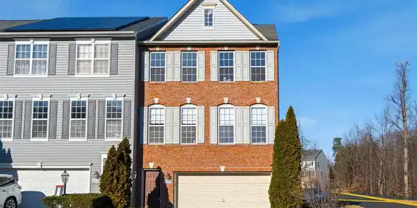 2234 HENRY WATTS LOOP