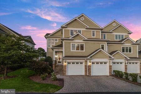 350 NARROWS POINTE DRIVE