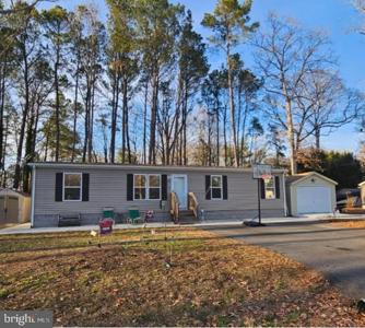 32417 PENN COURT