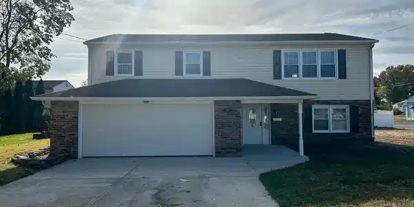 133 CASTLE HEIGHTS AVENUE