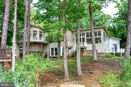 100 EARECKSON LANE