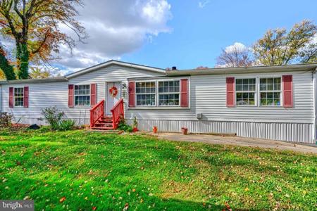 3 LOCUST STREET