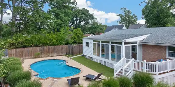 119 CRESSTON ROAD