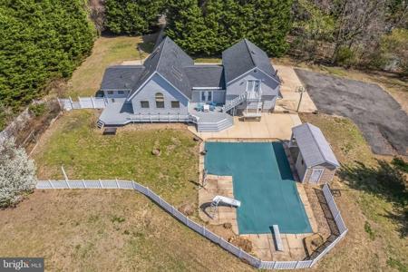 1955 JOANNA COURT