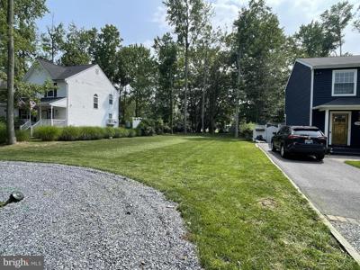 3354 ARUNDEL ON THE BAY ROAD