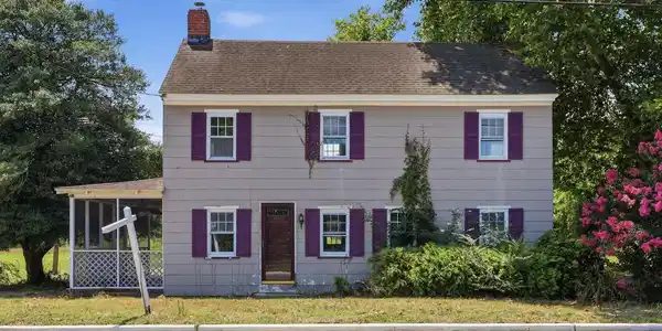 1639 MAIN STREET